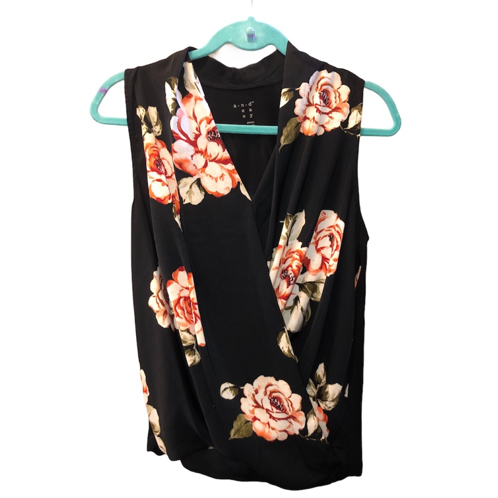 Sleeveless Floral Blouse